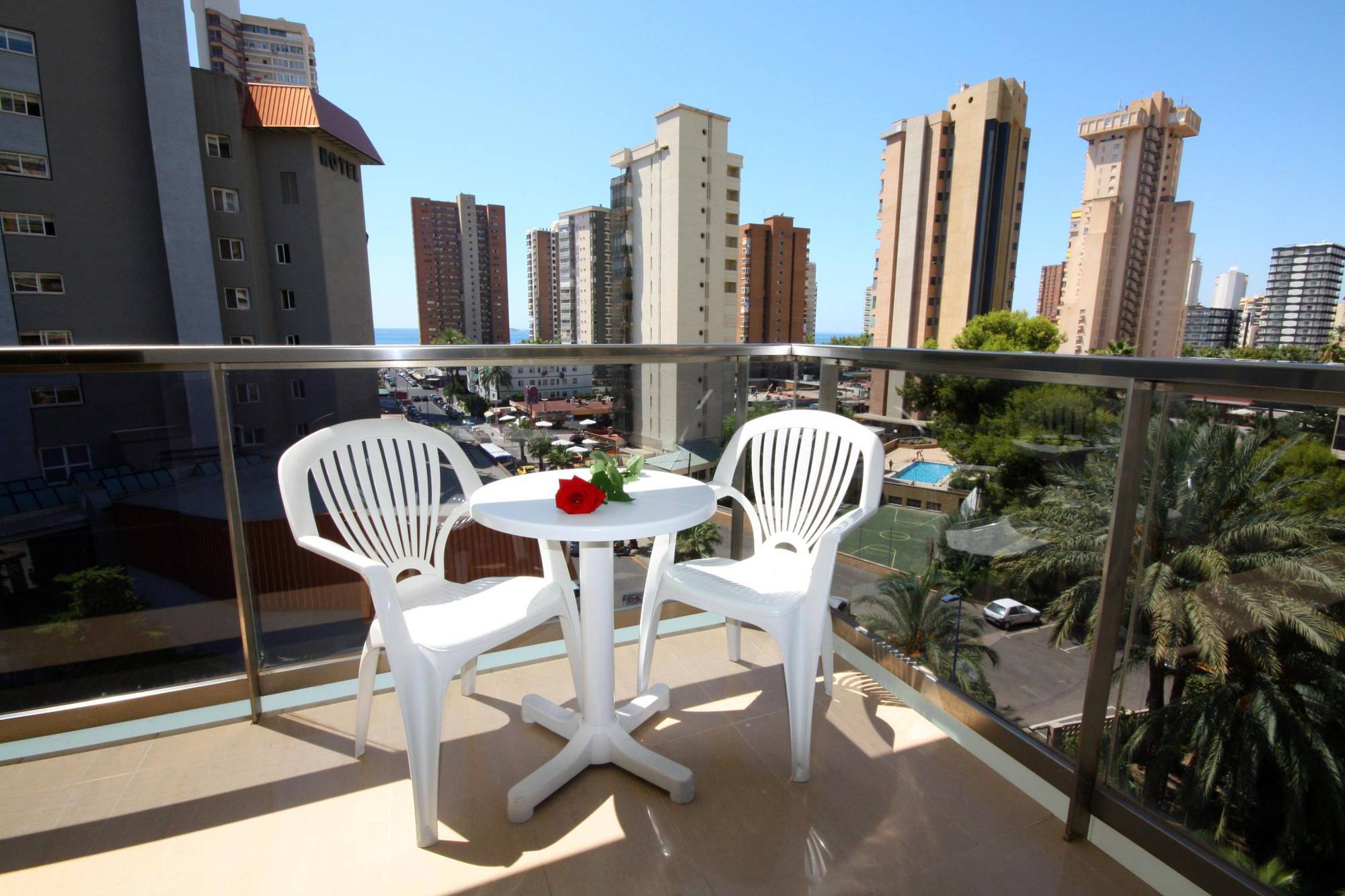 Hotel Perla Benidorm Exterior photo