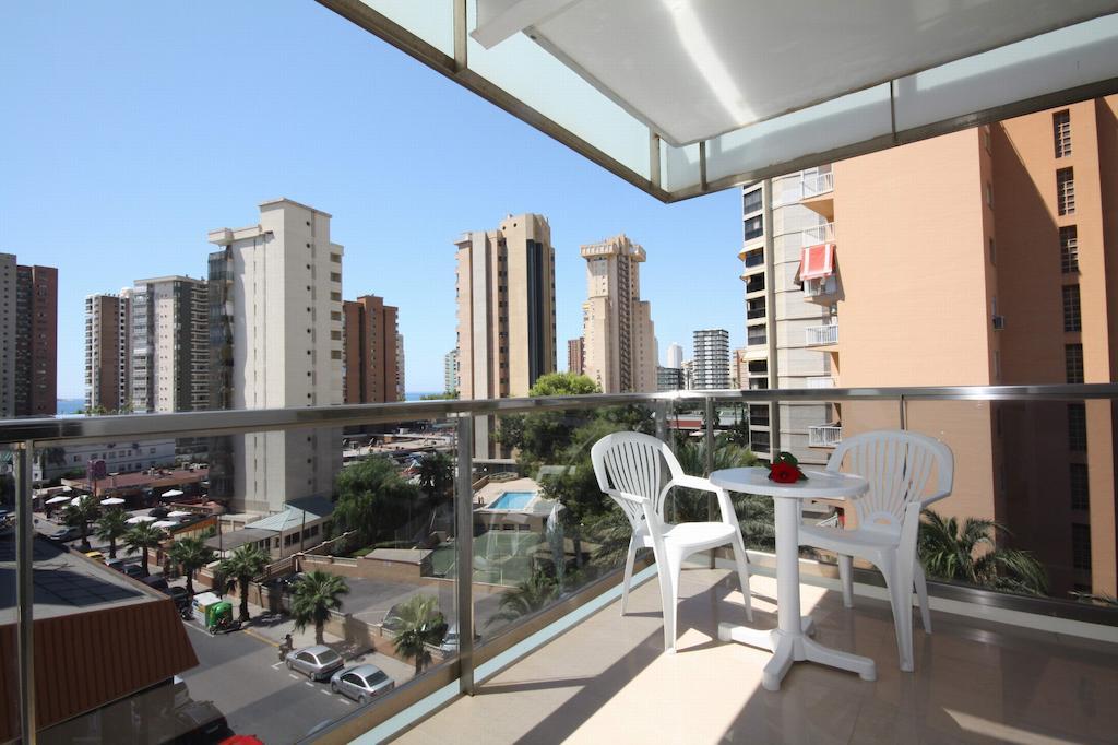 Hotel Perla Benidorm Exterior photo